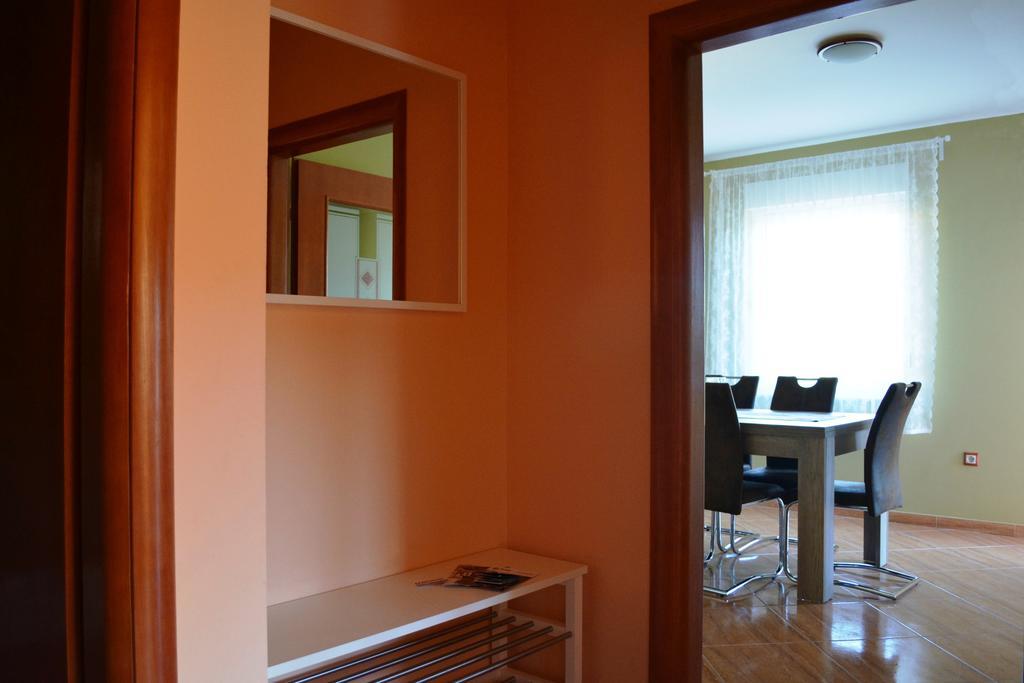 Apartments Neda Kampor Exterior photo